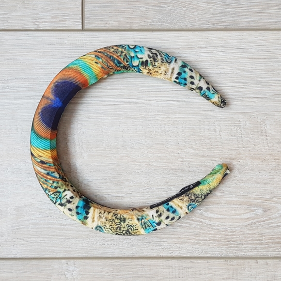 Patterned Satin Puffy Headband - Picture 1 of 4